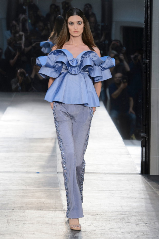 Alexis Mabille haute couture jesień-zima 2016/2017, fot. Imaxtree