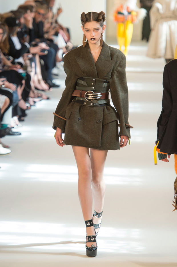 Maison Margiela haute couture jesień-zima 2016/2017, fot. Imaxtree