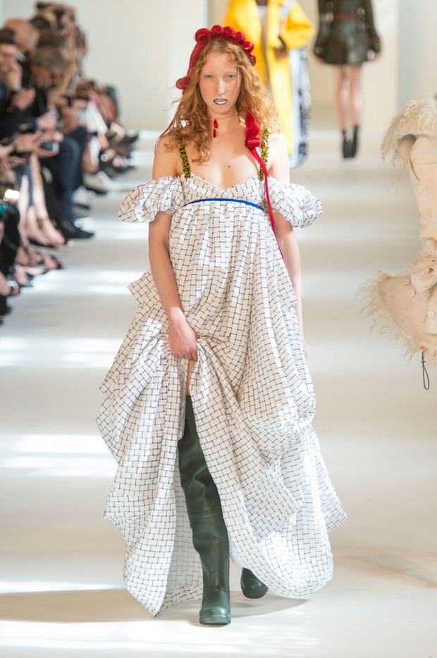 Maison Margiela haute couture jesień-zima 2016/2017, fot. Imaxtree