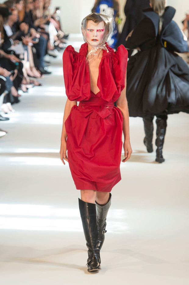 Maison Margiela haute couture jesień-zima 2016/2017, fot. Imaxtree