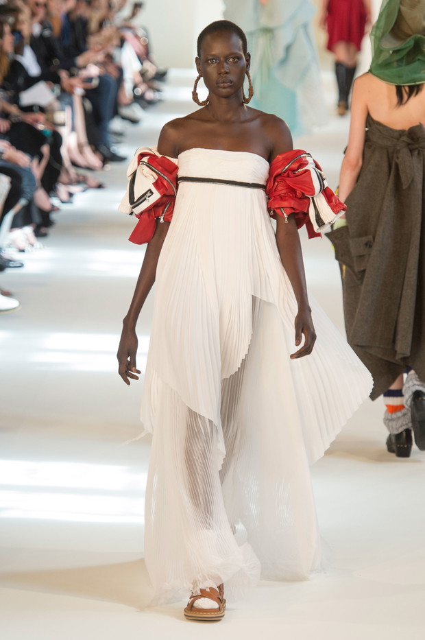 Maison Margiela haute couture jesień-zima 2016/2017, fot. Imaxtree