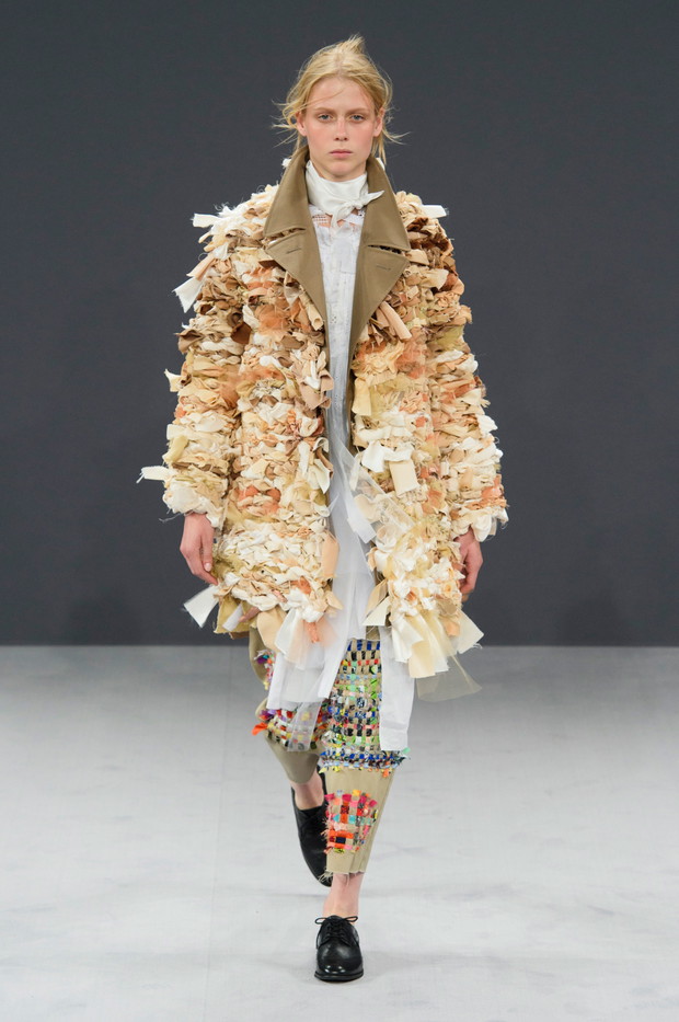 Viktor & Rolf haute couture jesień-zima 2016/2017, fot. Imaxtree