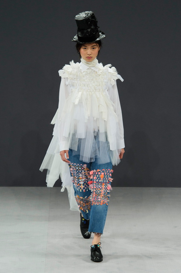 Viktor & Rolf haute couture jesień-zima 2016/2017, fot. Imaxtree