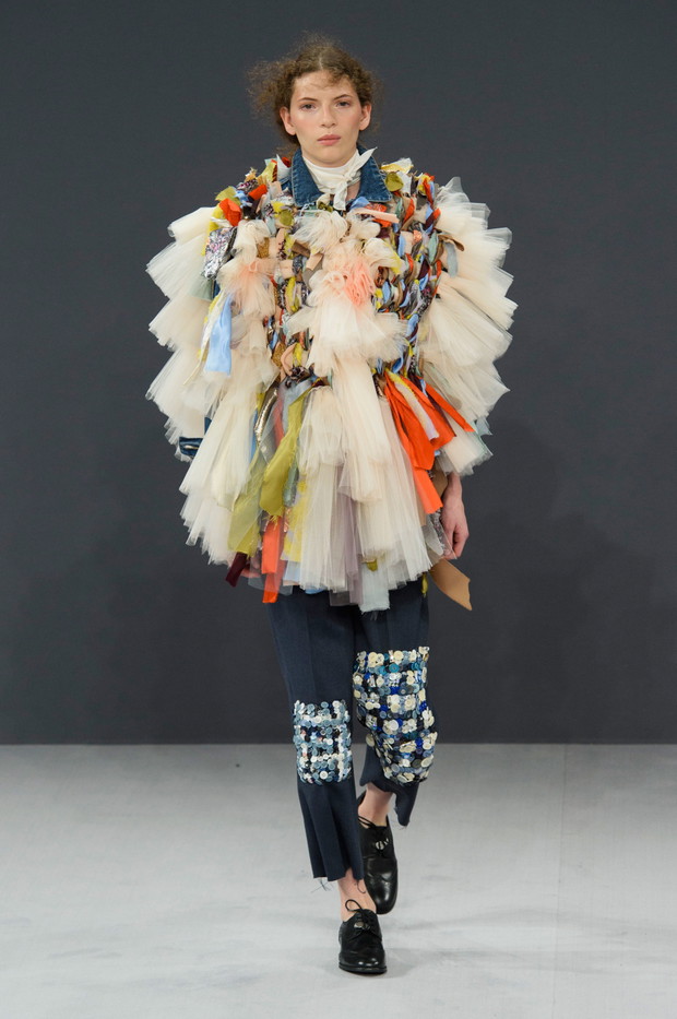 Viktor & Rolf haute couture jesień-zima 2016/2017, fot. Imaxtree
