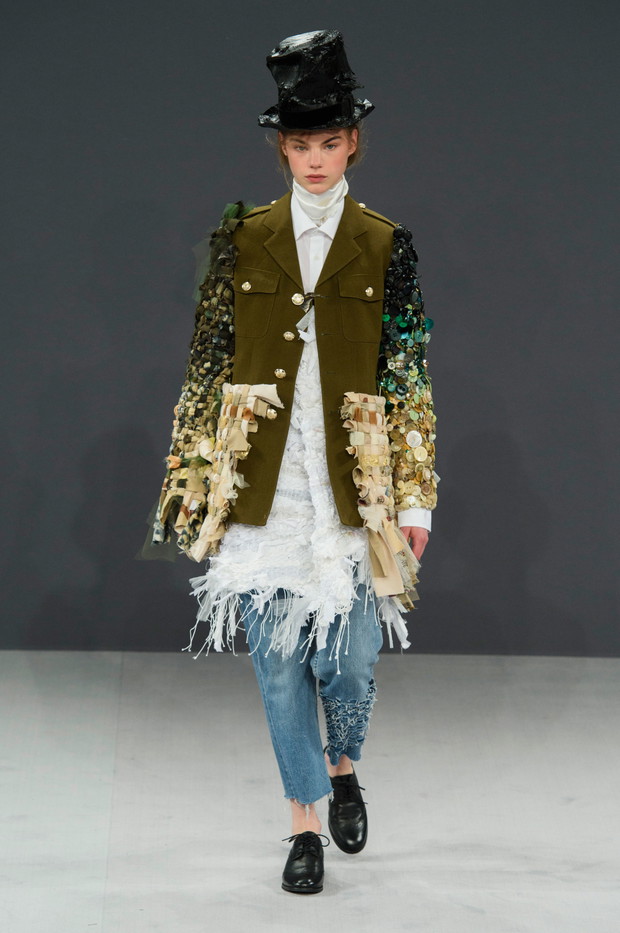 Viktor & Rolf haute couture jesień-zima 2016/2017, fot. Imaxtree