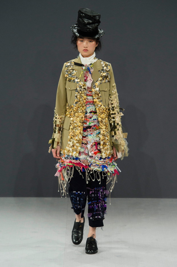 Viktor & Rolf haute couture jesień-zima 2016/2017, fot. Imaxtree