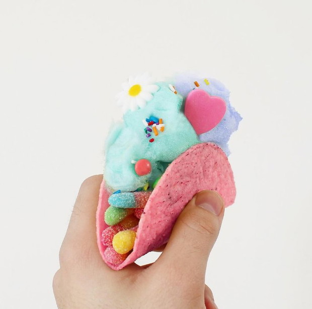 Fluffë - wata cukrowa jakiej nie znacie, fot. instagram.com/fluffegram