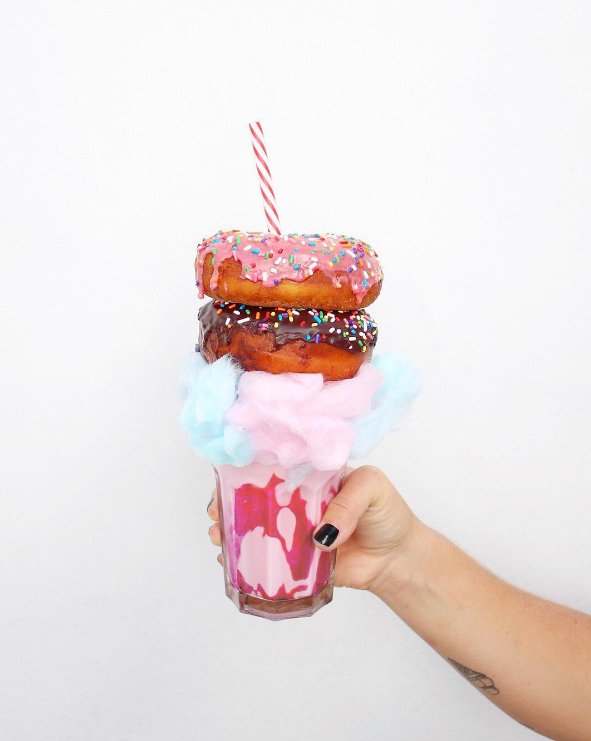 Fluffë - wata cukrowa jakiej nie znacie, fot. instagram.com/fluffegram