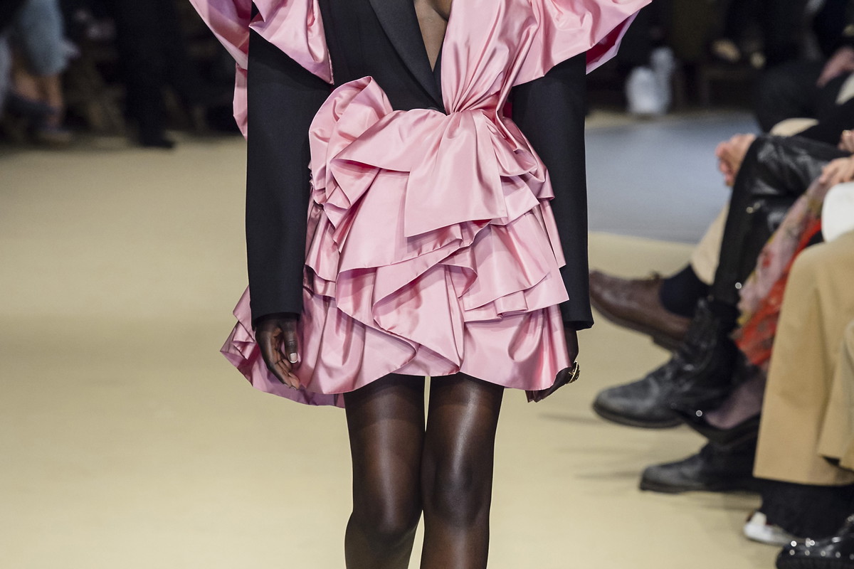 ELLE
