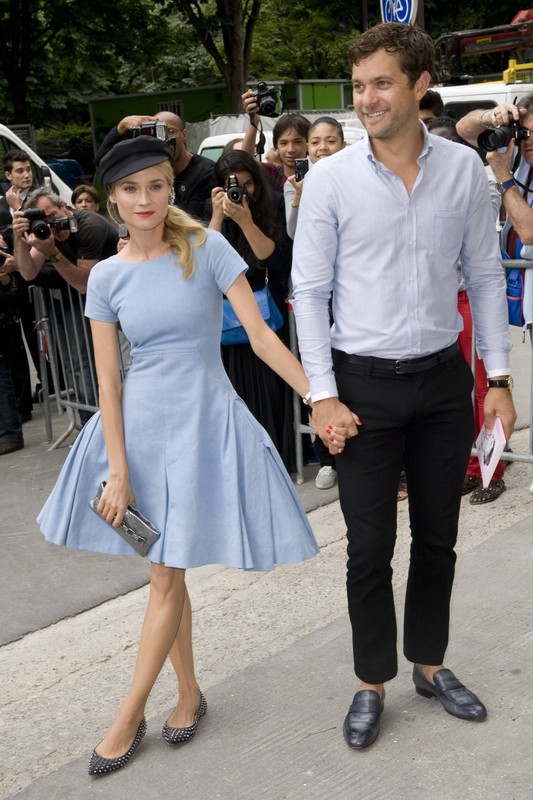 Diane Kruger i Joshua Jackson na pokazie Chanel, 2012 rok, fot. East News