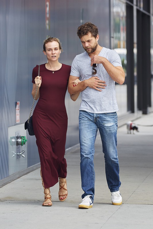 Diane Kruger i Joshua Jackson w Nowym Jorku, 2015 rok, fot. East News