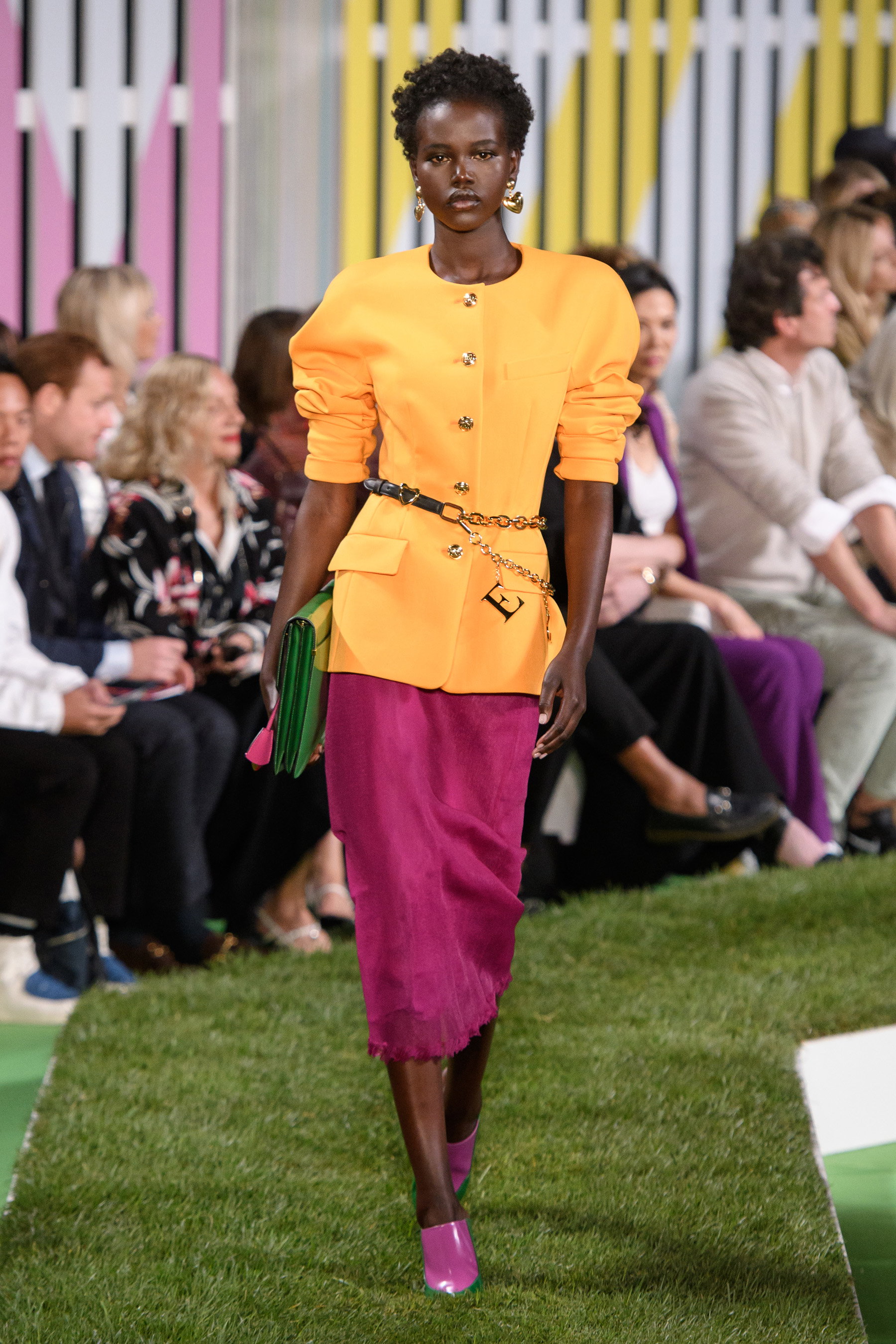 Pokaz Escada SS19