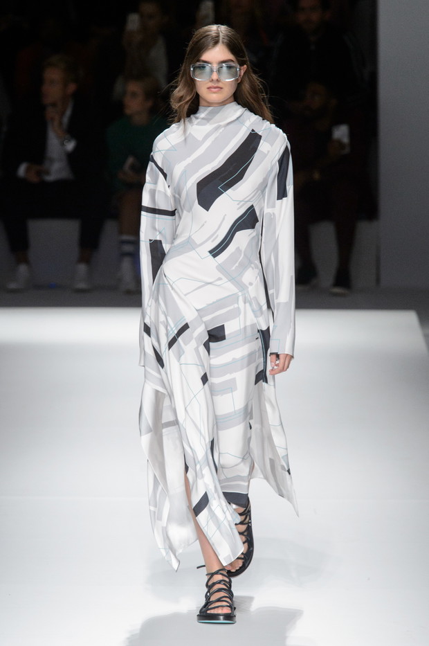 Pokaz Boss SS19