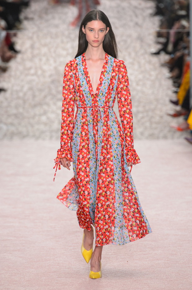 Pokaz Carolina Herrera SS19