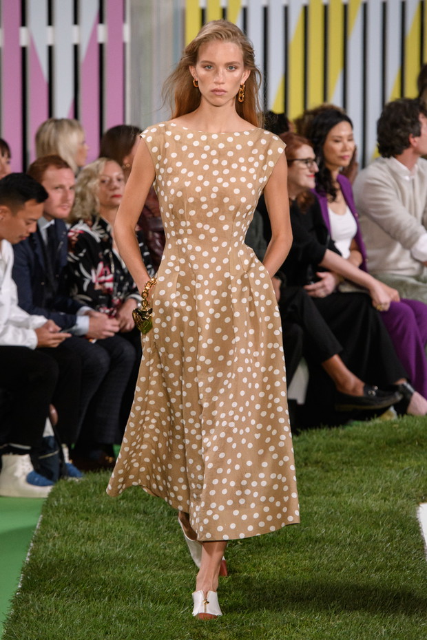Pokaz Escada SS19