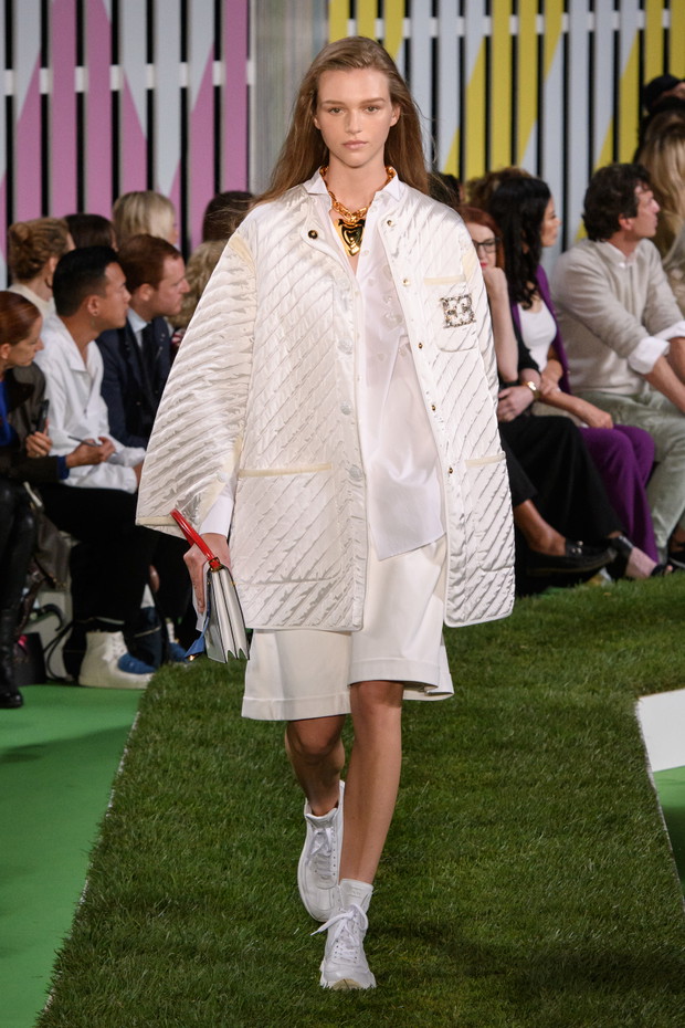 Pokaz Escada SS19