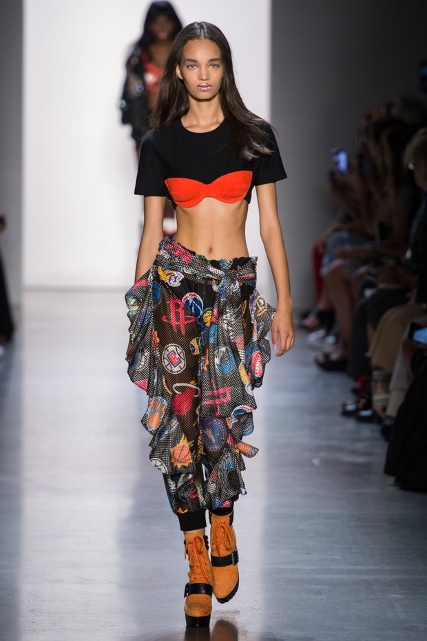 Pokaz Jeremy Scott SS19