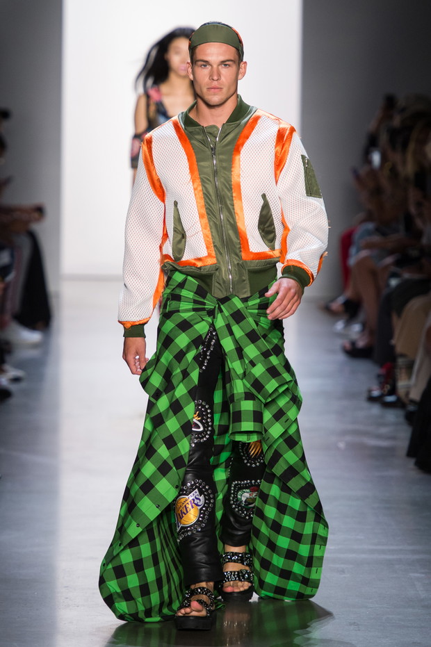 Pokaz Jeremy Scott SS19
