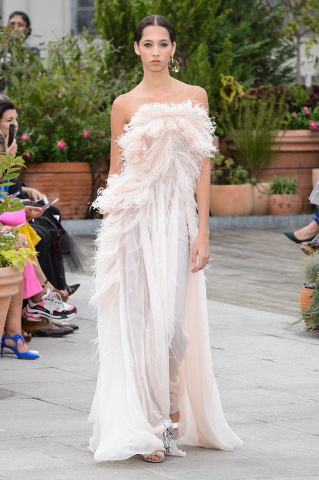 Pokaz Oscar de la Renta SS19