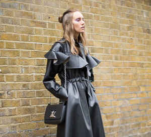 Street fashion: London Fashion Week wiosna-lato 2017