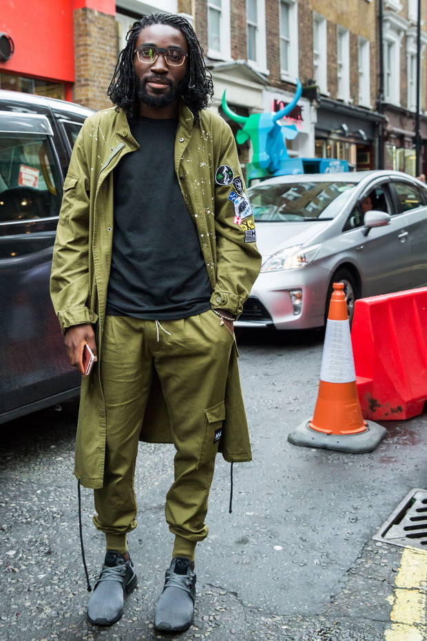 Street fashion: London Fashion Week wiosna-lato 2017