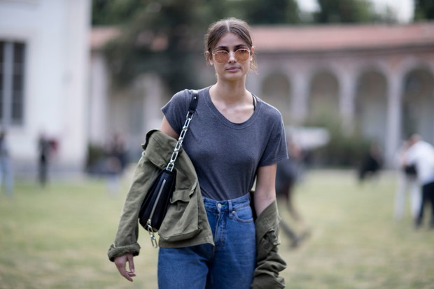 Street fashion: modelki off duty na Milan Fashion Week SS17