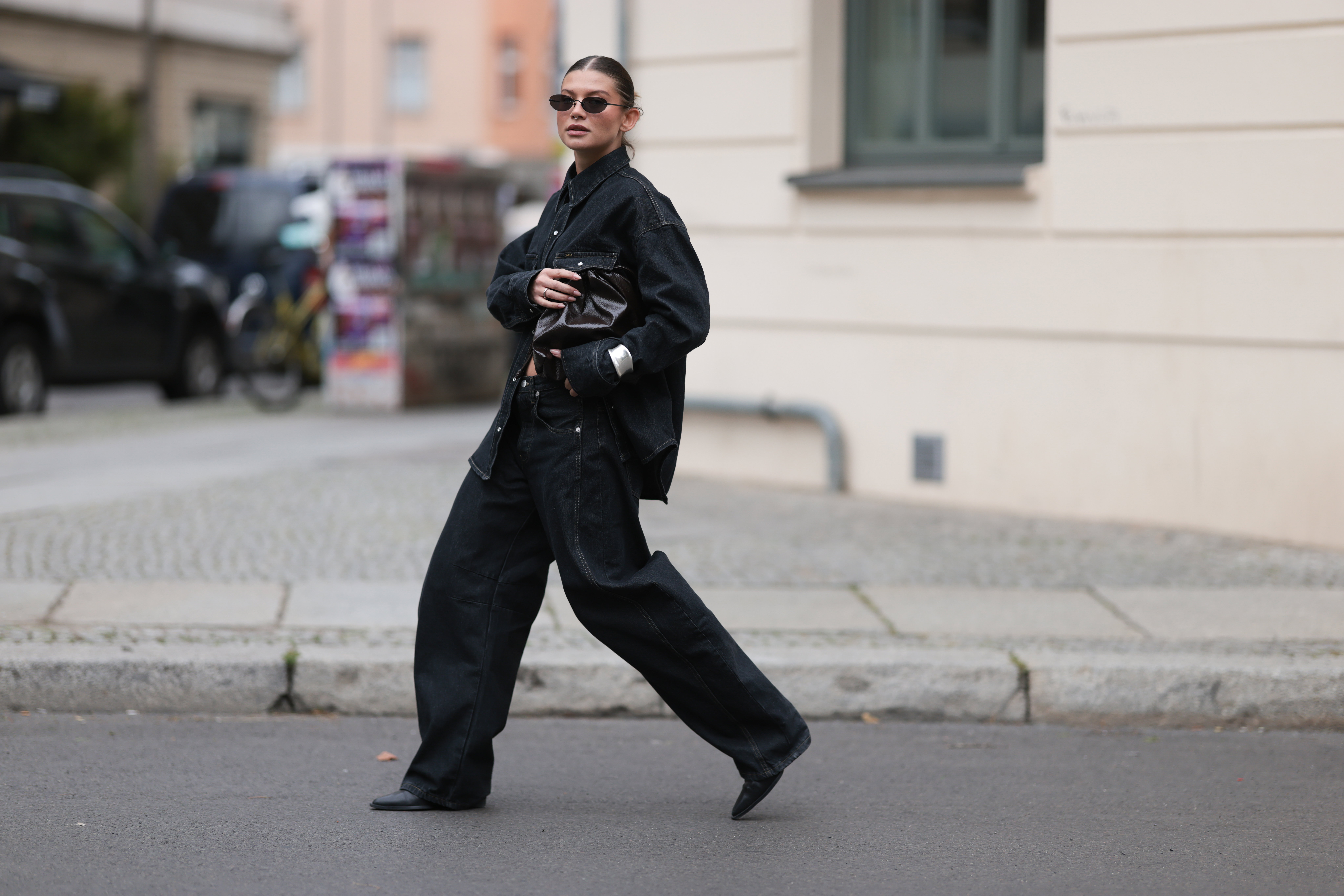 Ash Black Straight – jeansy jesieni 2025 zamiast rurek i flared