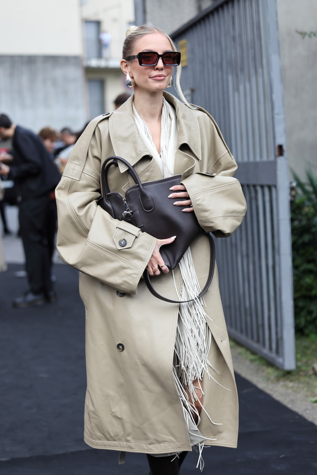 Cream Structured trench – ulubiony płaszcz minimalistek 2025