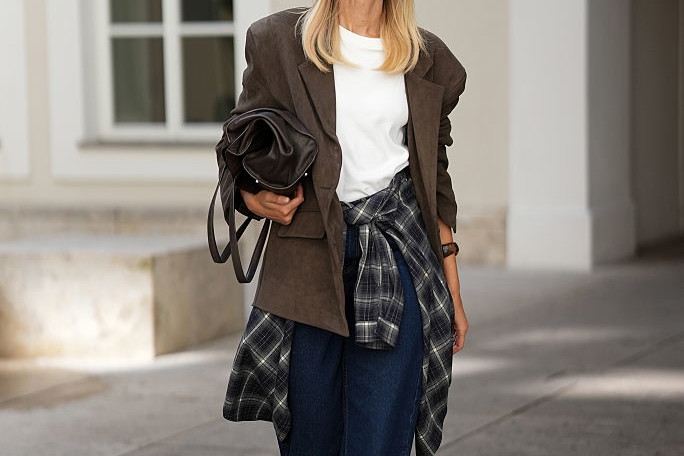 Carpenter jeans – denimowy trend jesieni 2025 z Kopenhagi