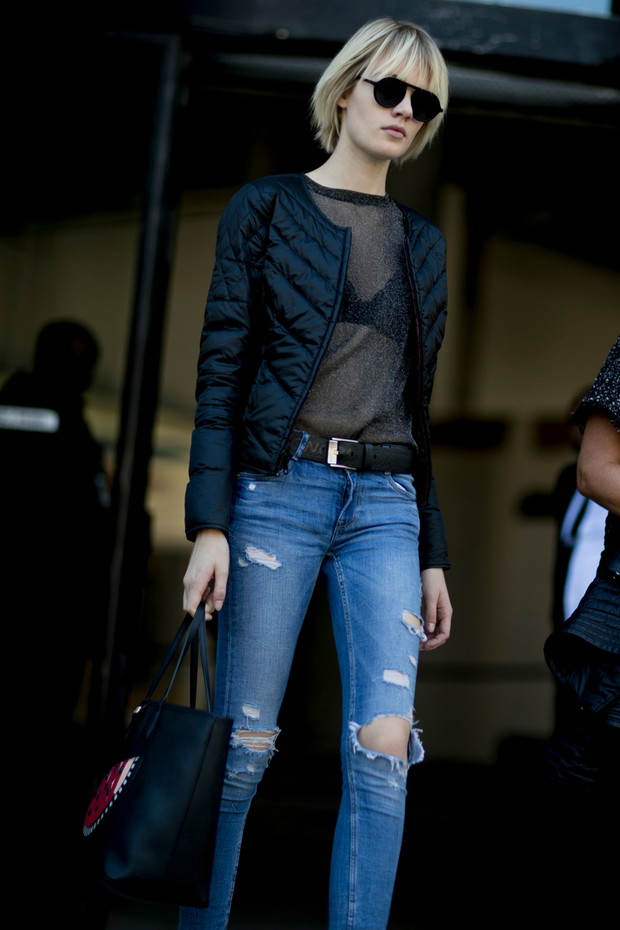 Street fashion: modelki off duty na Paris Fashion Week SS17