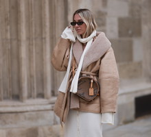 „Wool cloud coat” – oversize’owy płaszcz w stylu redaktorek z Mediolanu