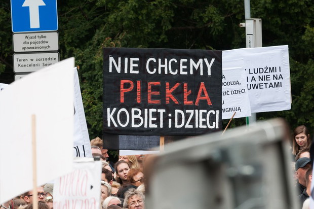 Manifestacja Żarty się skończyły! Moje ciało, moja sprawa, Warszawa, 1