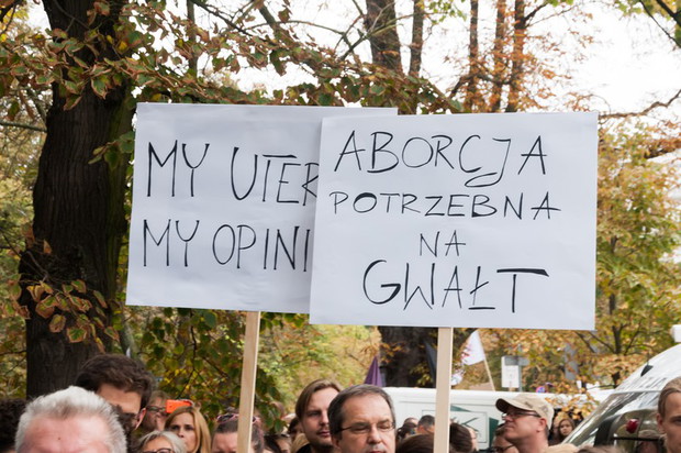Manifestacja Żarty się skończyły! Moje ciało, moja sprawa, Warszawa, 1