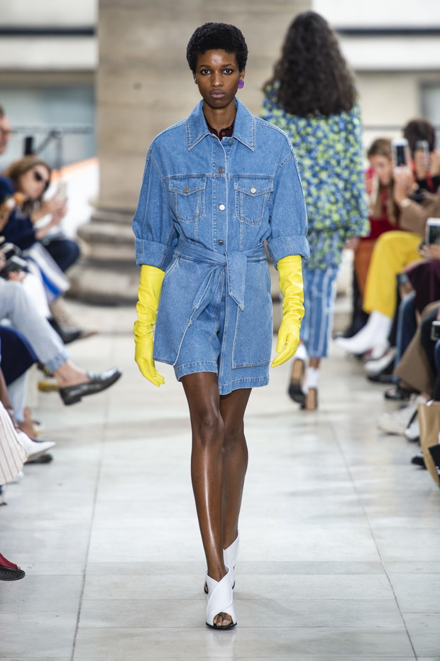 Pokaz Christian Wijnants SS19