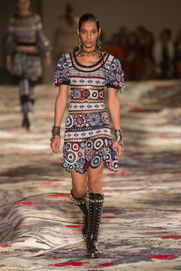 Alexander McQueen wiosna-lato 2017