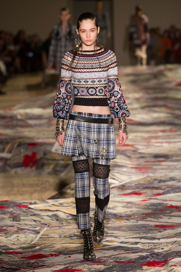 Alexander McQueen wiosna-lato 2017