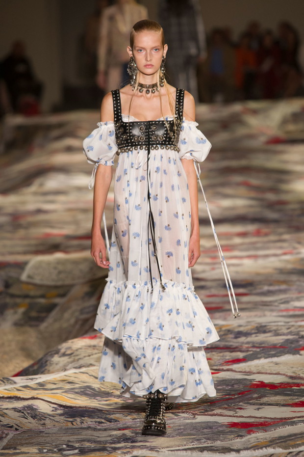 Alexander McQueen wiosna-lato 2017