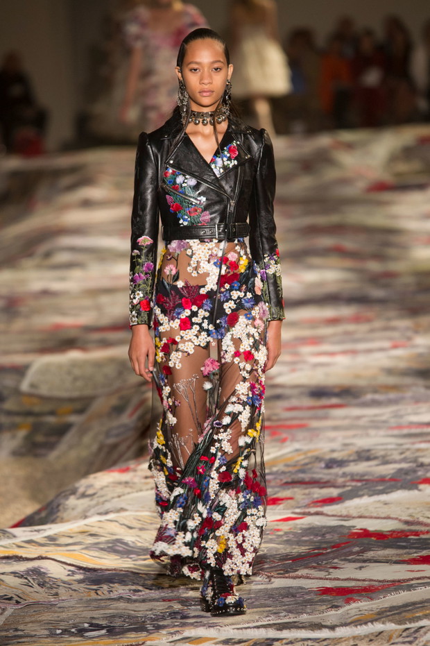 Alexander McQueen wiosna-lato 2017