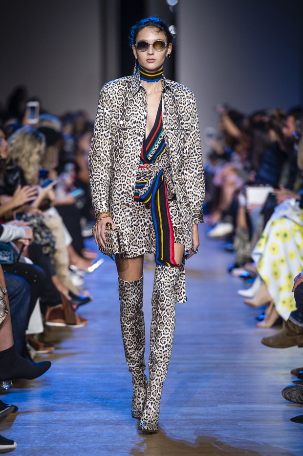 Pokaz Elie Saab SS19