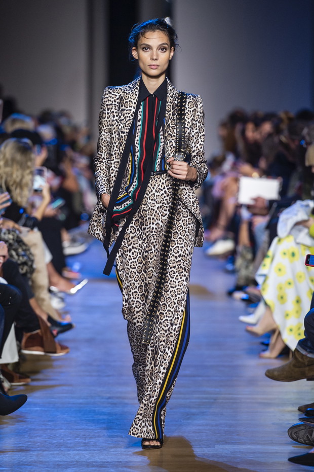Pokaz Elie Saab SS19