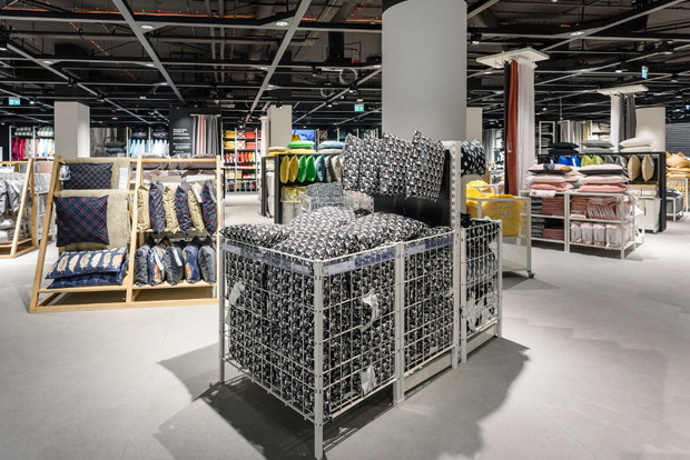 Nowa IKEA w Blue City w Warszawie