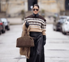 Arctic Yoke Knit – skandynawski sweter trend 2025/2026
