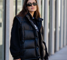 Sculpted Puffer Vest – skandynawski hit zimy 2025