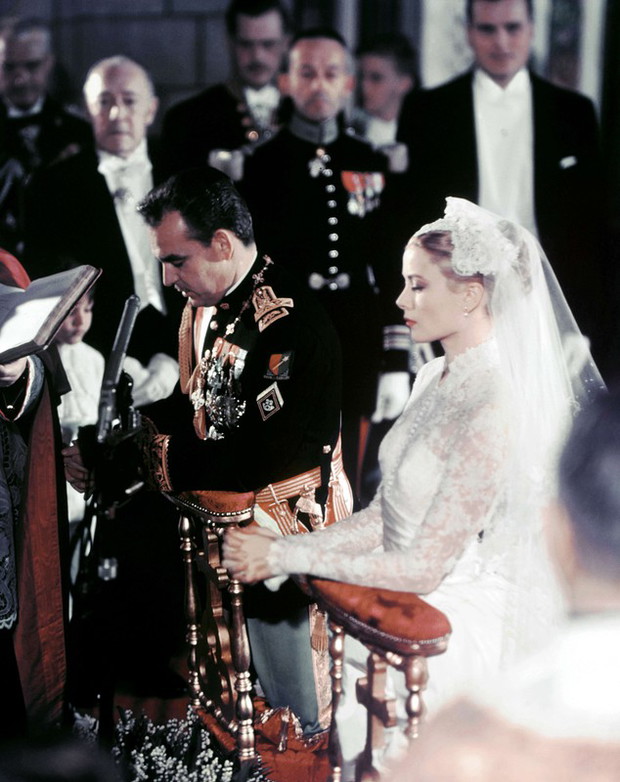 Słynne suknie ślubne gwiazd, Grace Kelly, 1956 rok