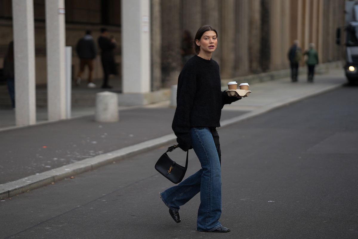 Skinny trousers 2026 – jak noszą je Paryżanki
