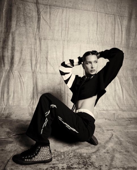 Bella Hadid została projektantką! AKTUALIZACJA