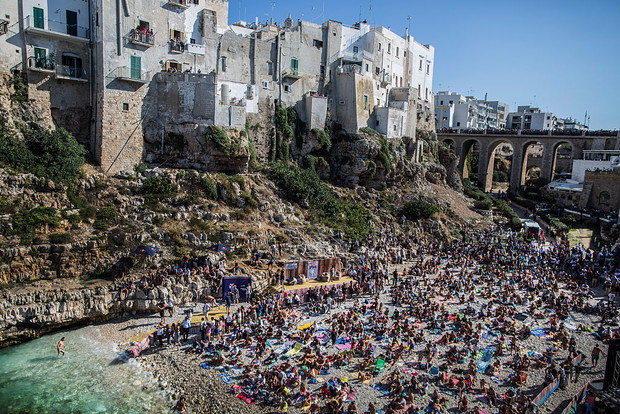 Włoskie miasteczko Polignano a Mare