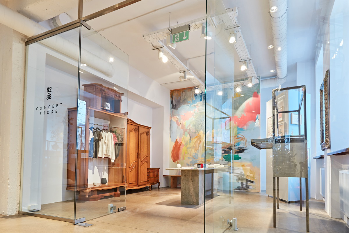 Mikromiejsca: 8288 concept store