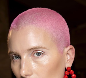 Modna fryzura