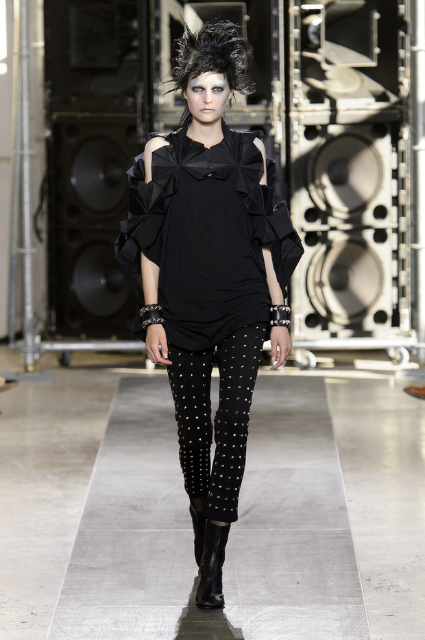 pokaz Junya Watanabe